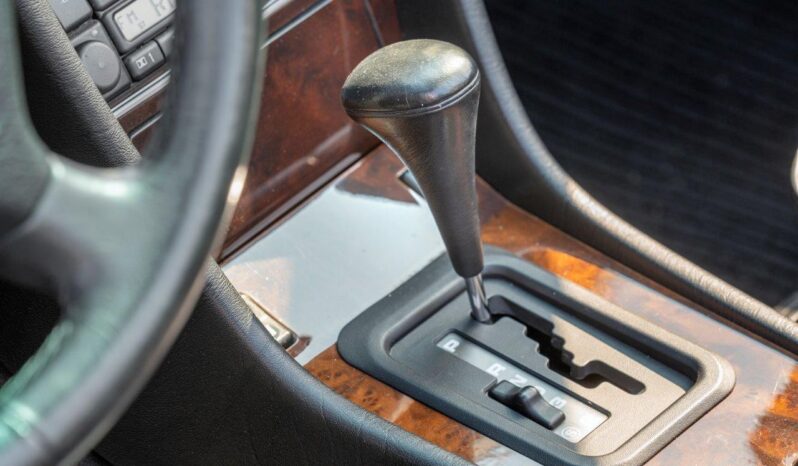 Mercedes-Benz A124 E220 Cabriolet 1996 full