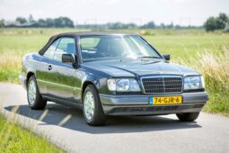 Mercedes-Benz A124 E320 Cabriolet 1993 vol