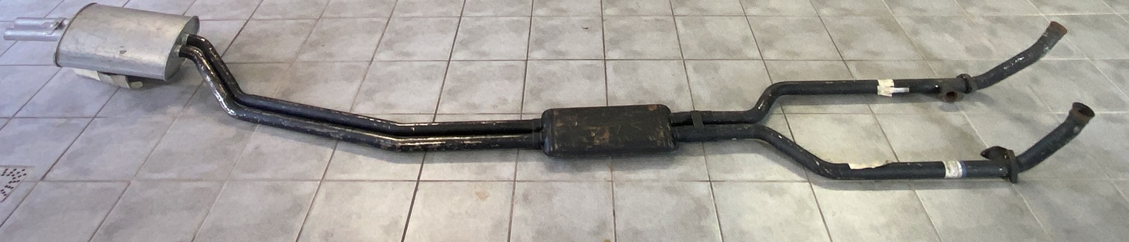 Originele uitlaat Mercedes R107 SL
