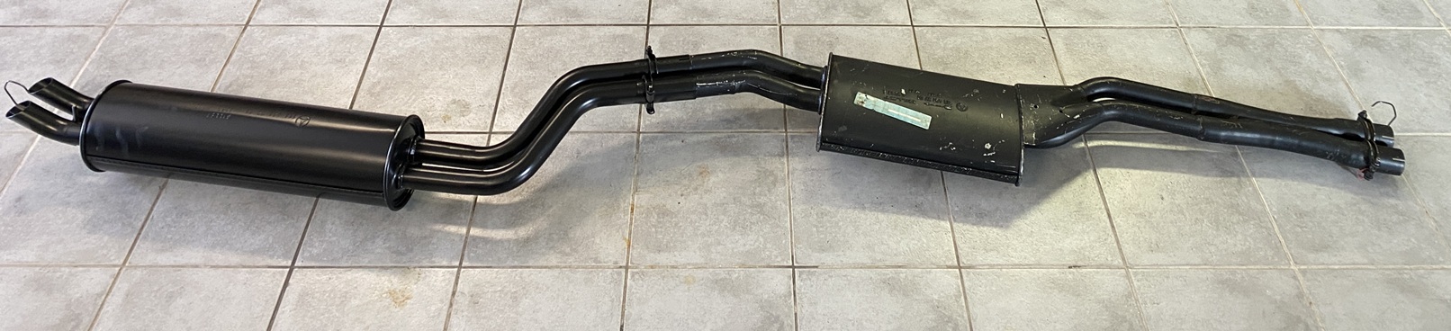 Originele uitlaat Mercedes W116