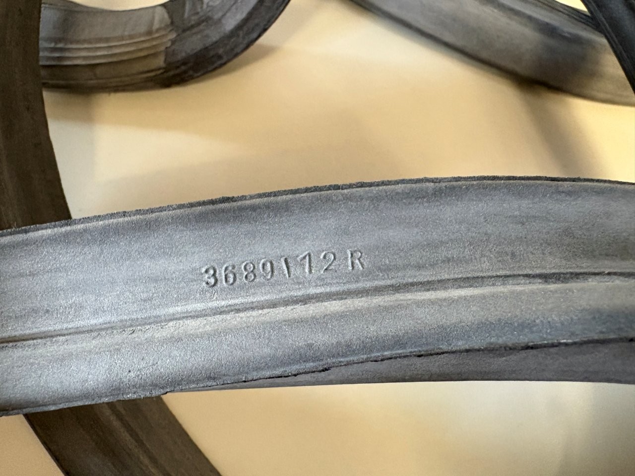 deurrubber Mercedes-Benz W123